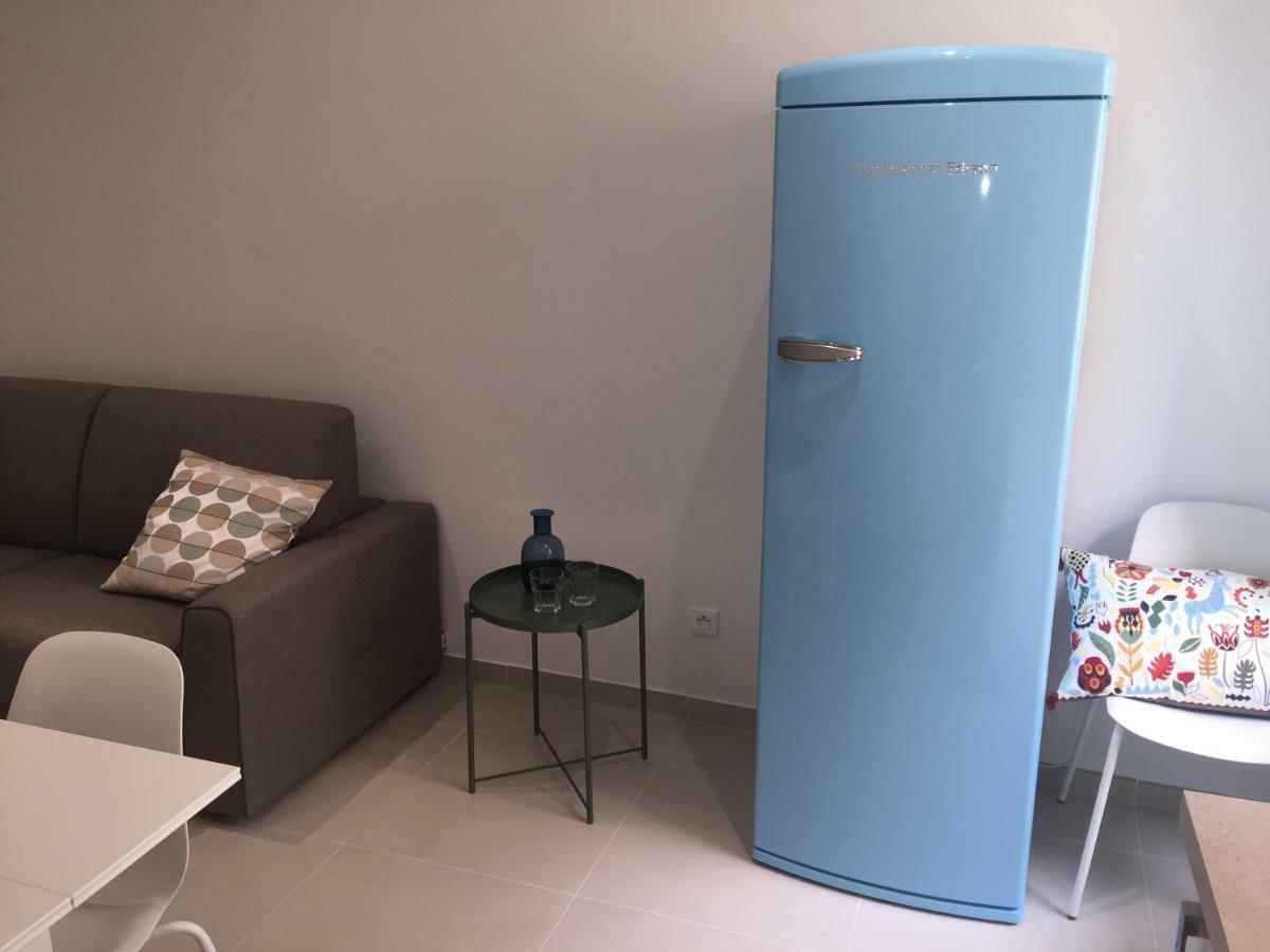 Menton 2 Pieces Climatise A Cote De La Plage Rue Palmaro 外观 照片